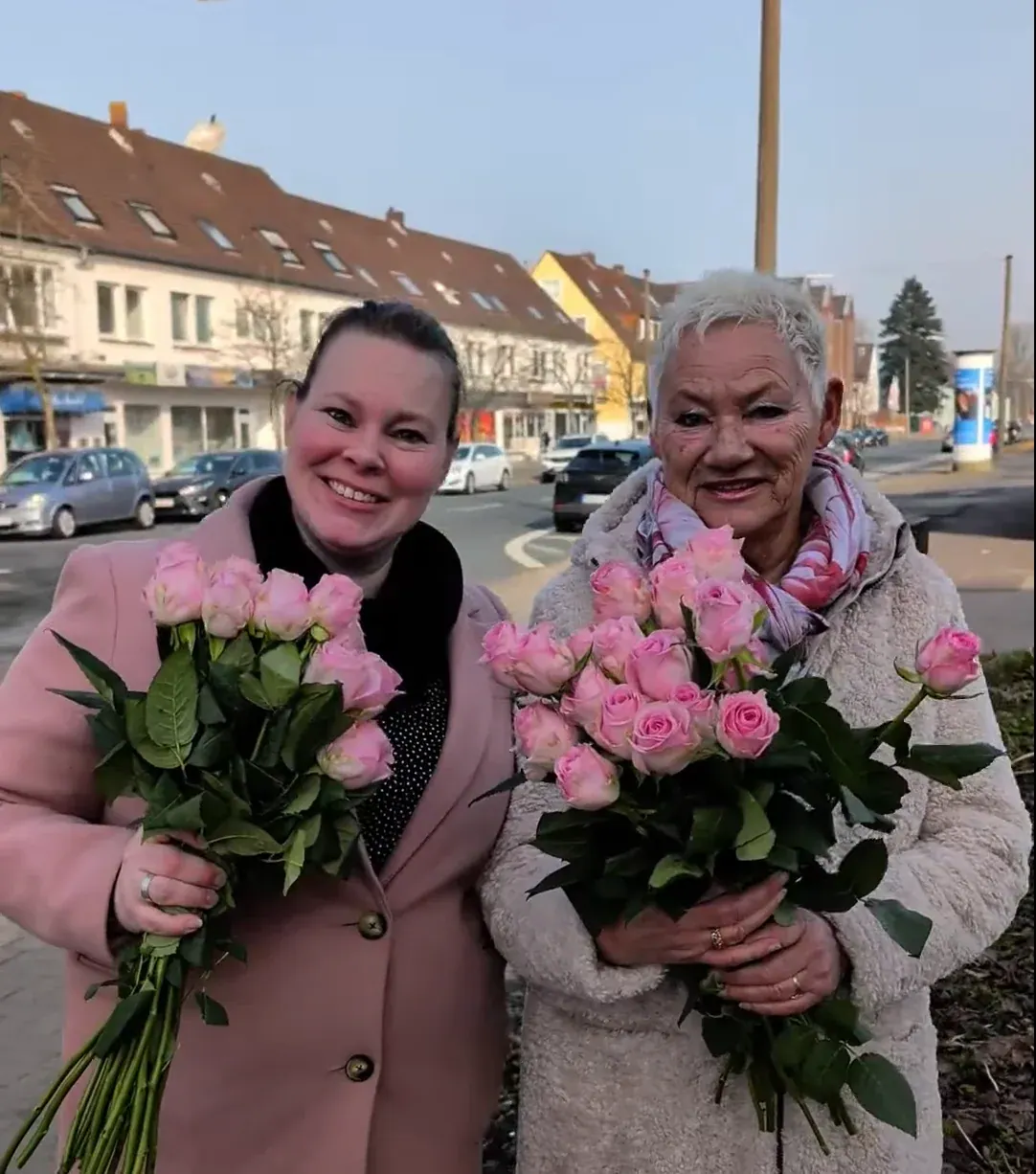 Rosen zum Weltfrauentag: SPD Nord sagt Danke an die starken Frauen im Stadtnorden